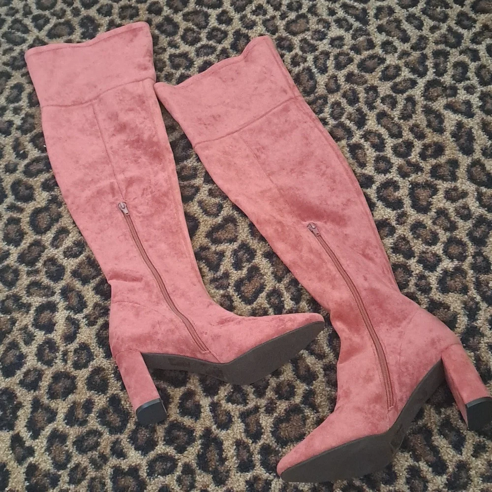 Jeffrey Campbell Women's Parsah Boots Pink Over the Knee Stretch Faux Suede 8.5